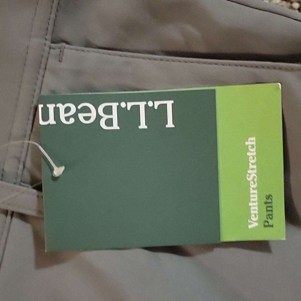 NWT L.L.Bean Venture Stretch Pants, Size 33x34 - Picture 2 of 6